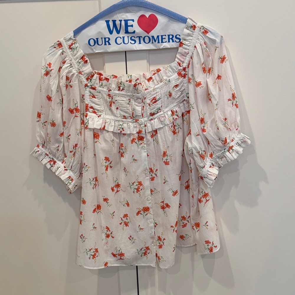 Doen White and Red Floral Blouse